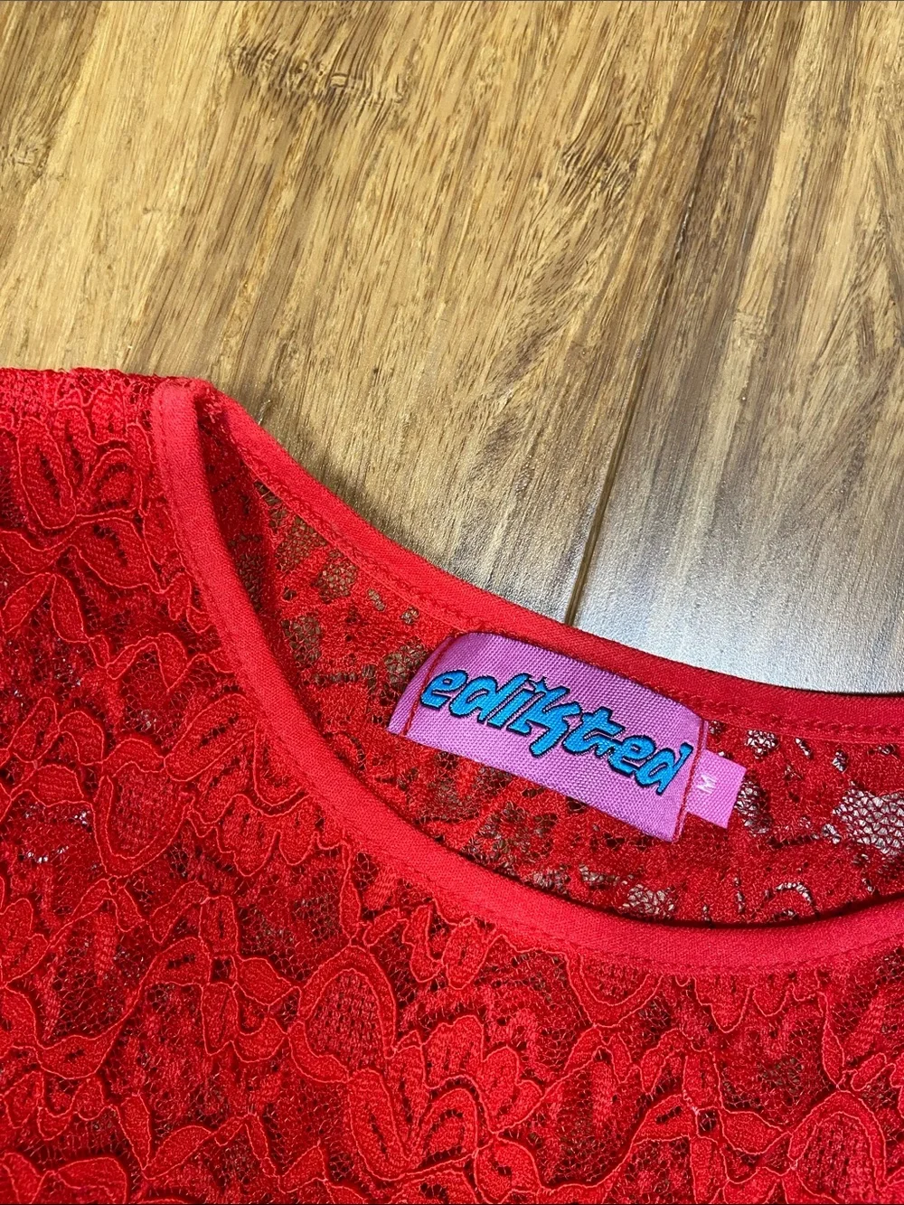 Edikted Red Floral Lace Stretchy Sheer Shirt size Medium